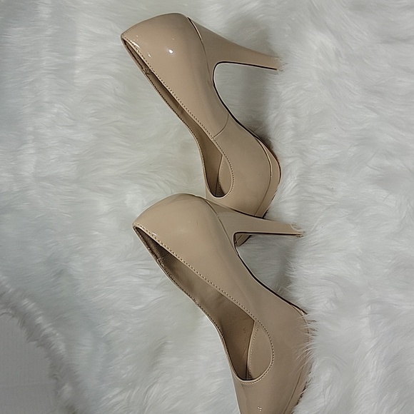 ELLE women's Nude Patent Leather Vegan smStiletto High Heel Shoes 8 1/2 M - Picture 6 of 10